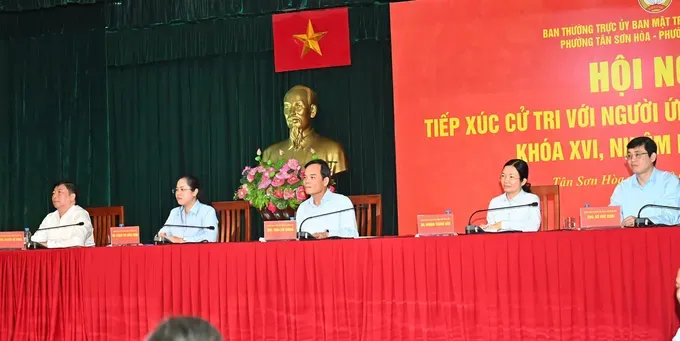 z7605341852145-e20c1def155d7260f5dbe1747305d576-6826-8310.jpg (1)